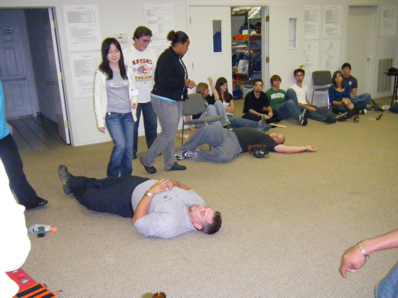 2008_fall_emt_class/images_large/2008_0503julytosept20080189.jpg