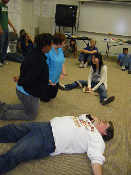 2008_fall_emt_class/images_large/2008_0503julytosept20080194.jpg