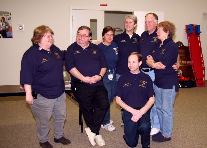 ../historic_photos/images_large/2005-4-9_core13_1_instructors.jpg