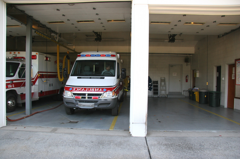 historic_photos/images_large/2006-10-14_Sprinter_8_first_in_bay.jpg