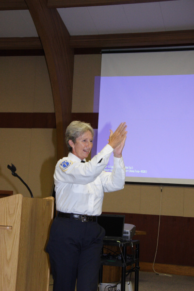 historic_photos/images_large/2007-11-17_EMT_class_9_Julie_Aberger.jpg