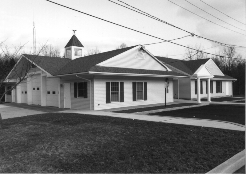 Click on image to return to catalog historic_photos/images_large/ca1993building.jpg